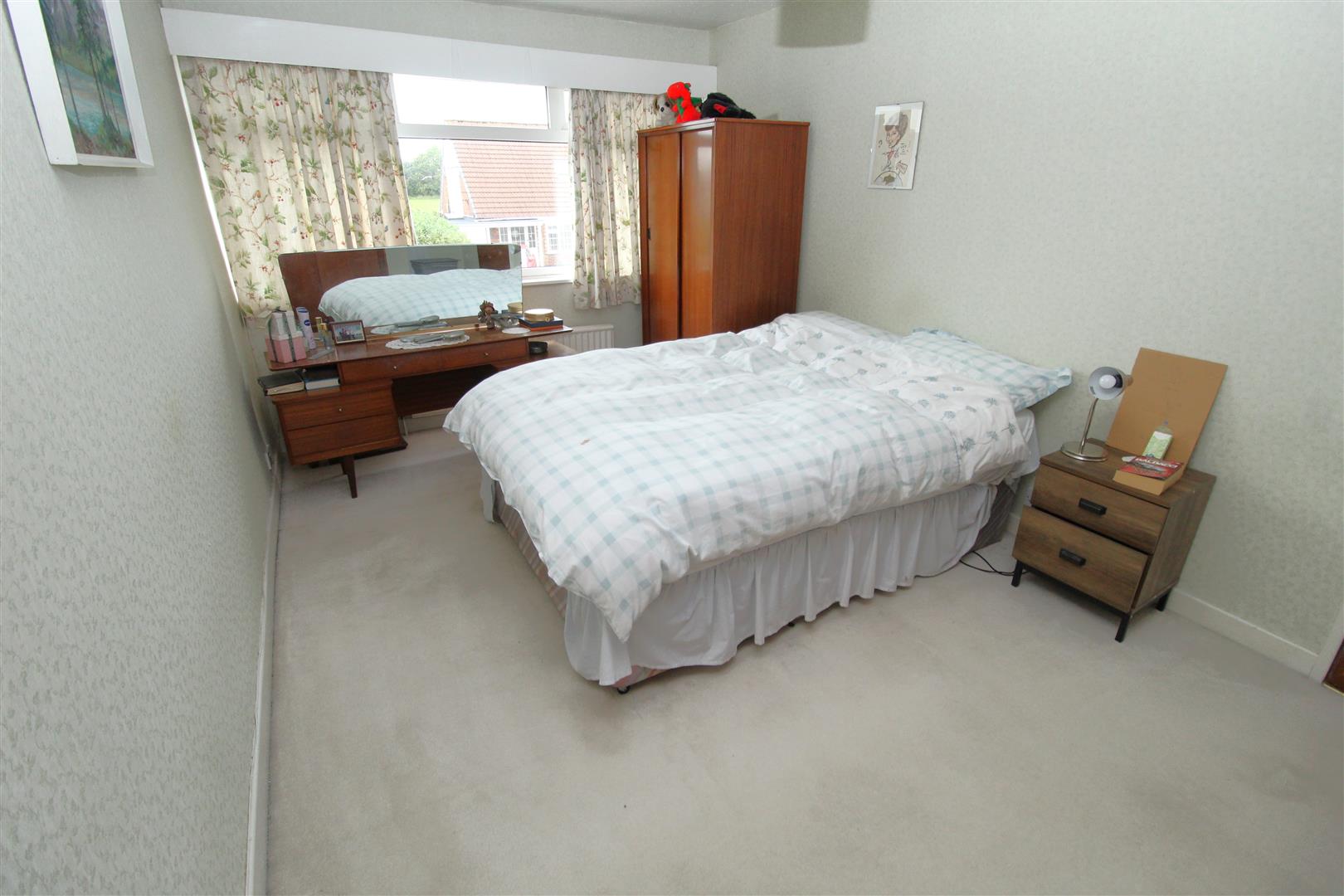 Property Details Estate Agents, Aintree, Liverpool Grosvenor Waterford Estate Agents Ltd